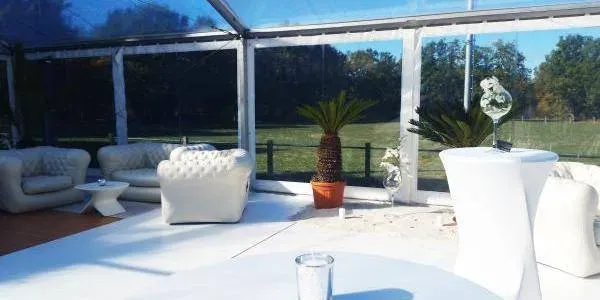 table-basse-qui-est-paul-blanche