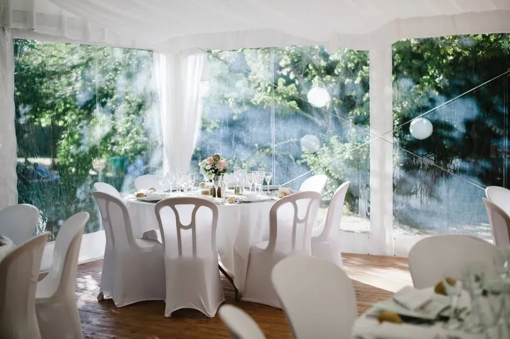 Nappe tissu blanc