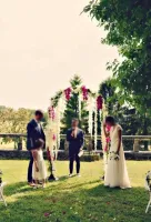 arches-florales-et-lumineuses